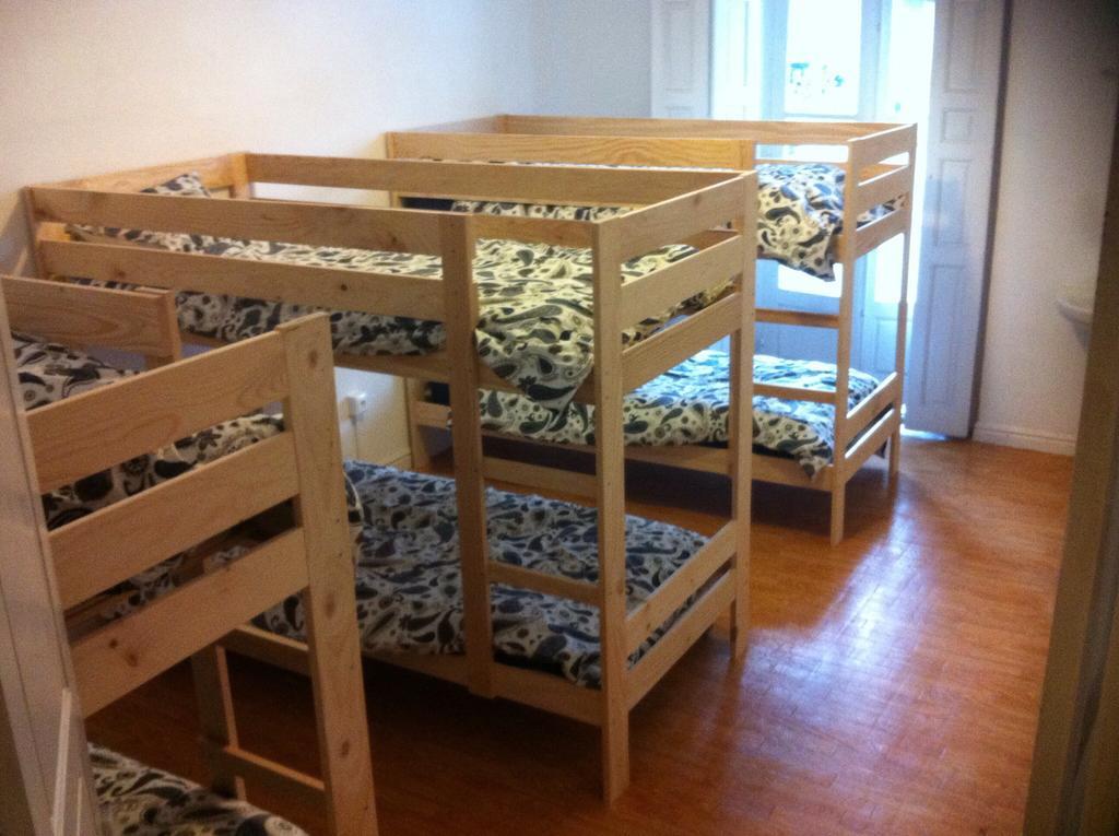 Albergue De Peregrinos La Bilbaina Santoña Quarto foto